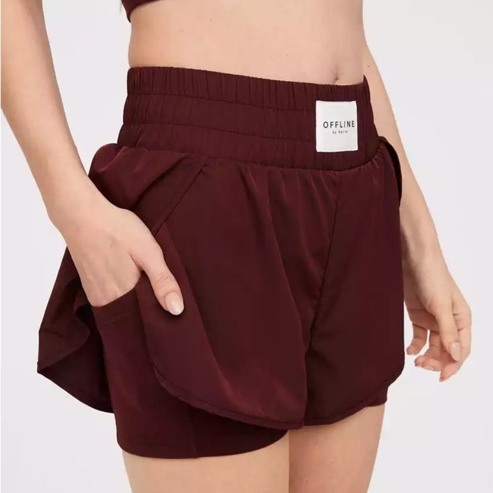 NWOT Offline By Aerie The Hugger Maroon Shorts, Large - spandex short lining